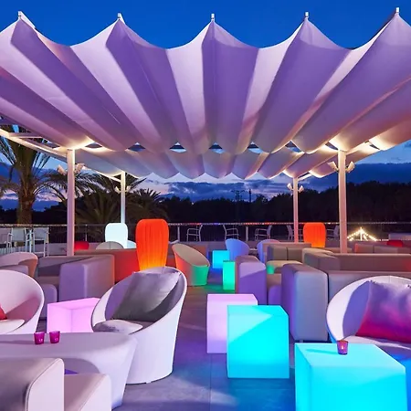 Cala Llenya Ibiza 4* カラ・リェニャ