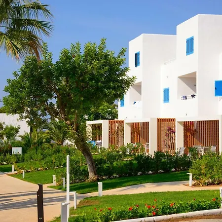 Cala Llenya Ibiza ホテル 4*