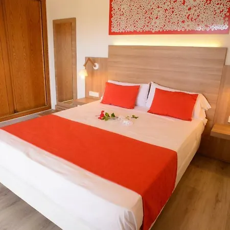 Cala Llenya Ibiza ホテル 4*